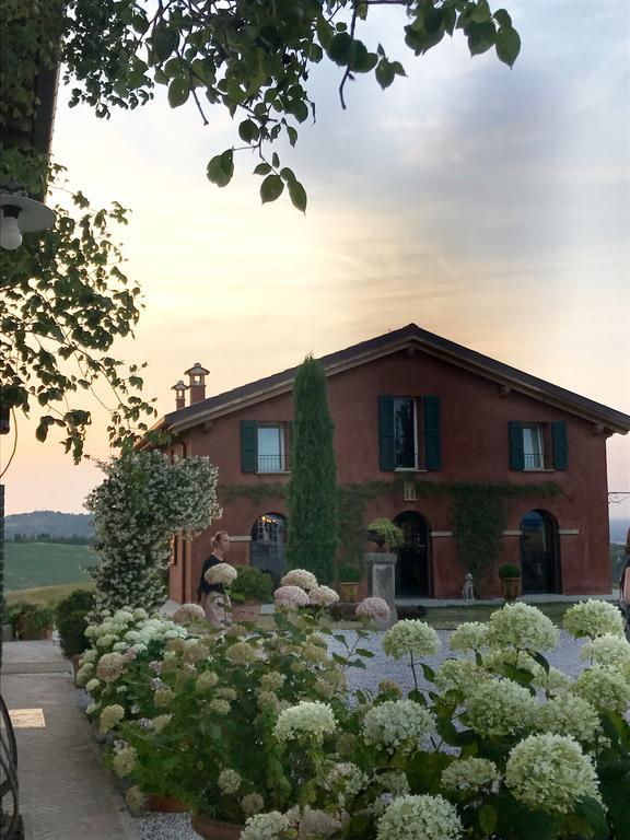 B&B Ca Bianca Dell'Abbadessa Сан-Ладзаро-ди-Савена Экстерьер фото